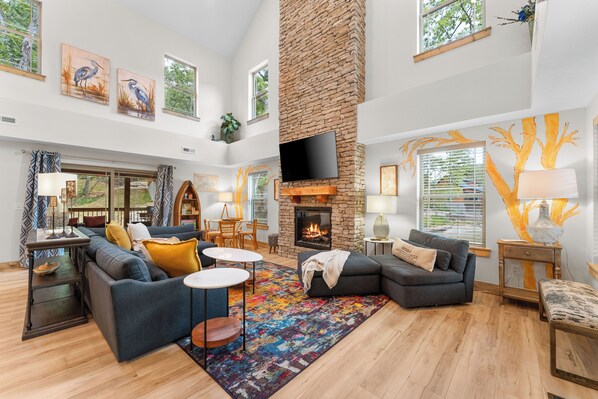 スマートテレビ、暖炉