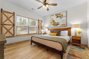 4 chambres, fer et planche à repasser, Wi-Fi gratuit, draps fournis