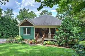 Exterior - Birdsong Bungalow Mid-Term 3BR | Certified Green | East Asheville (Asheville)