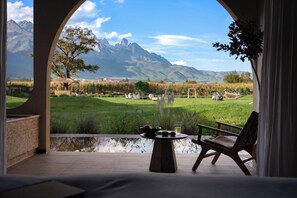Habitación doble clásica, vista a la montaña | Vista desde la habitación