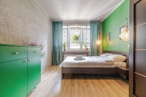 1 Schlafzimmer, Bügeleisen/Bügelbrett, Bettwäsche