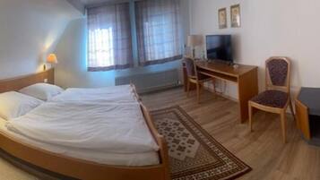 Caja de seguridad en la habitación, escritorio y wifi gratis