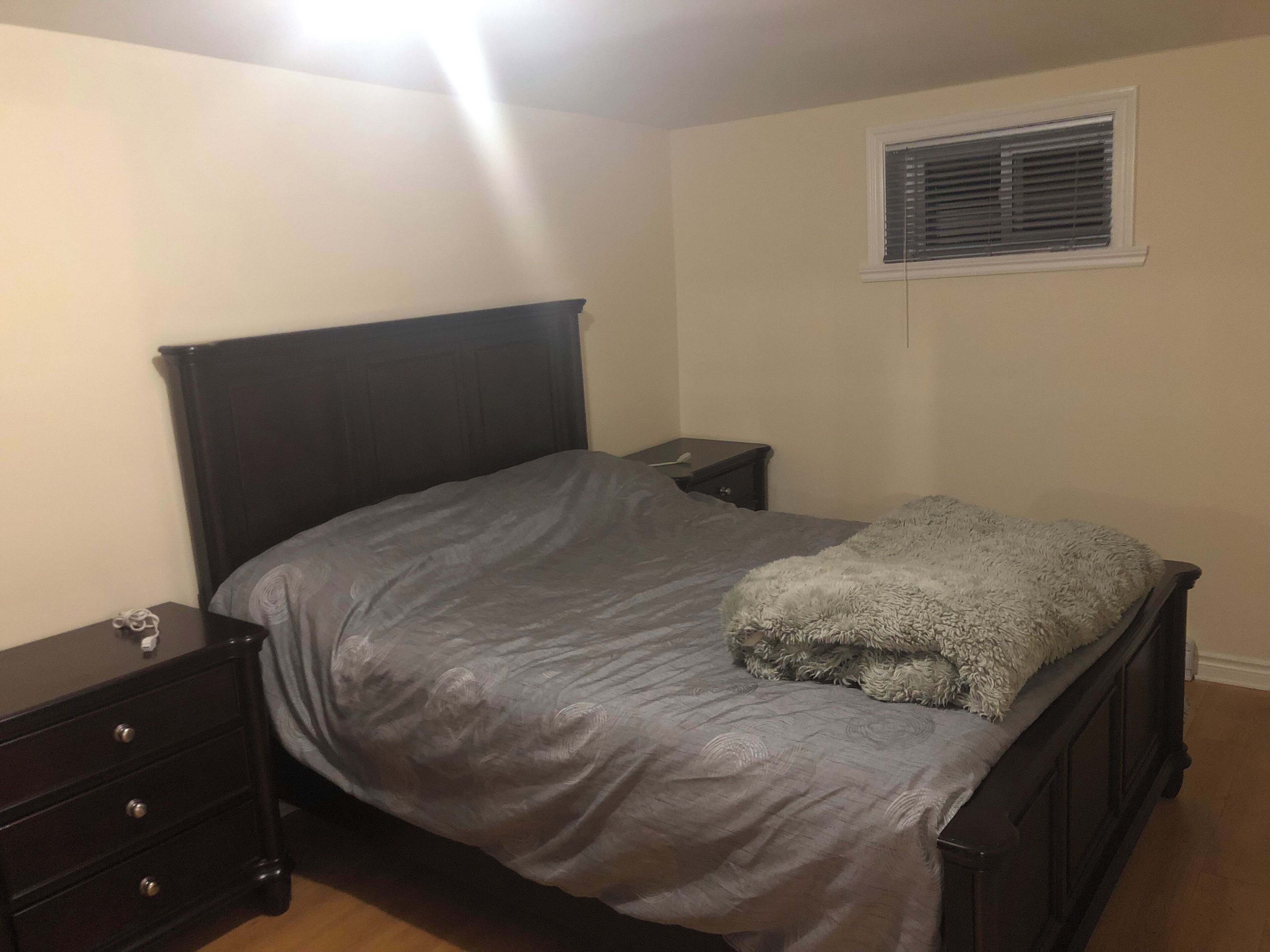 1 chambre, fer et planche à repasser, Wi-Fi, literie fournie