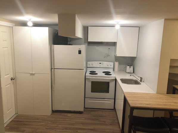 Microwave, stovetop