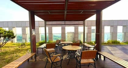 Centum Mark Kimstay Yangyang