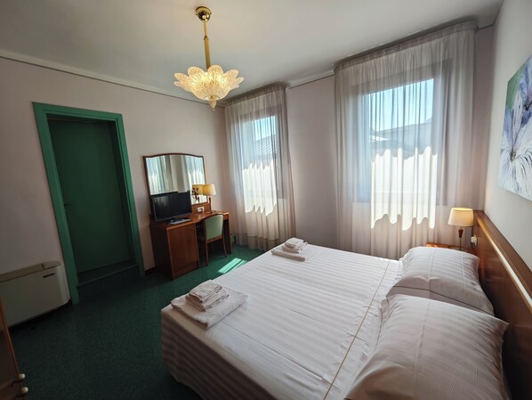 Kamer, 1 twee- of 2 eenpersoonsbedden | Gratis wifi