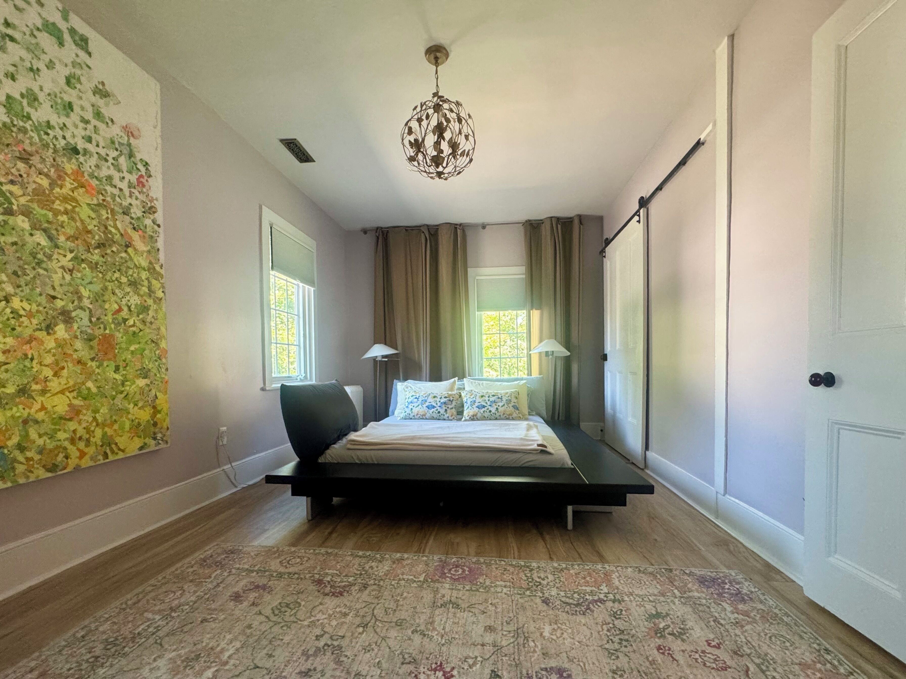 2 chambres, fer et planche à repasser, Wi-Fi, draps fournis