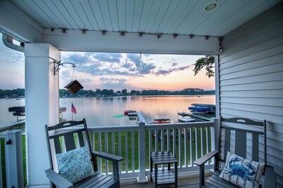 Dockside Daze | Lakefront + Hot Tub | Sleeps 12, Stellar Sunsets