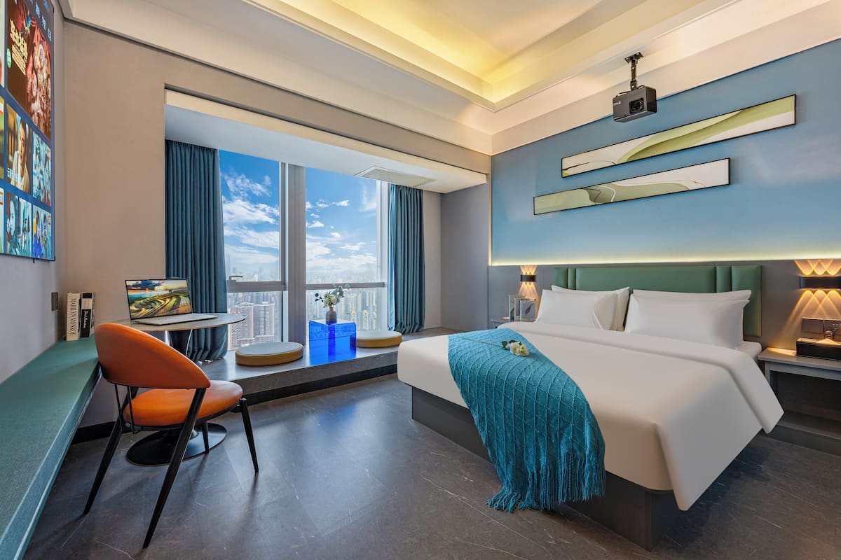 Comfort Double Room, City View | Desk, laptop workspace, blackout curtains, soundproofing