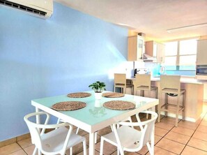 Dining - Paseo al Mar in Aquatika!  Beach Access/ 20 El Yunque/ king Bed
2nd floor (Loiza)