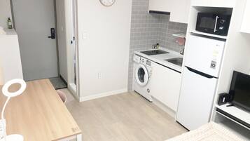 Microwave, stovetop