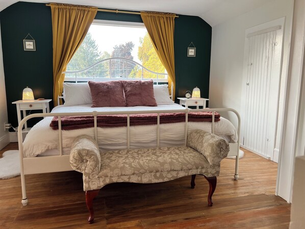 1 soverom, strykejern/-brett, reiseseng for barn og wi-fi (inkludert)