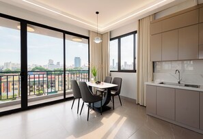 Panoramic Apartment | Terrace/patio