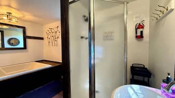 Jetted bath, towels, soap, shampoo