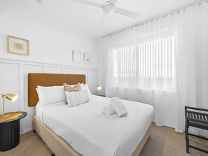 2 bedrooms, iron/ironing board, travel cot, free WiFi