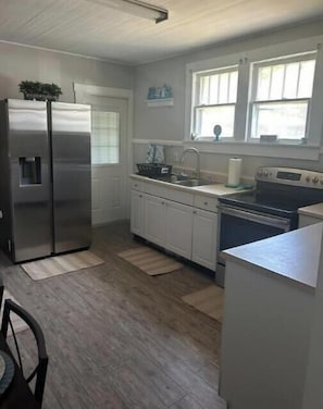 Microwave, oven, stovetop