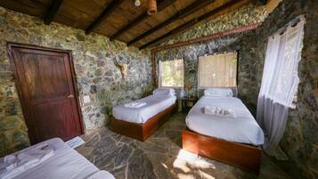 Superior Triple Room, Patio, Garden View