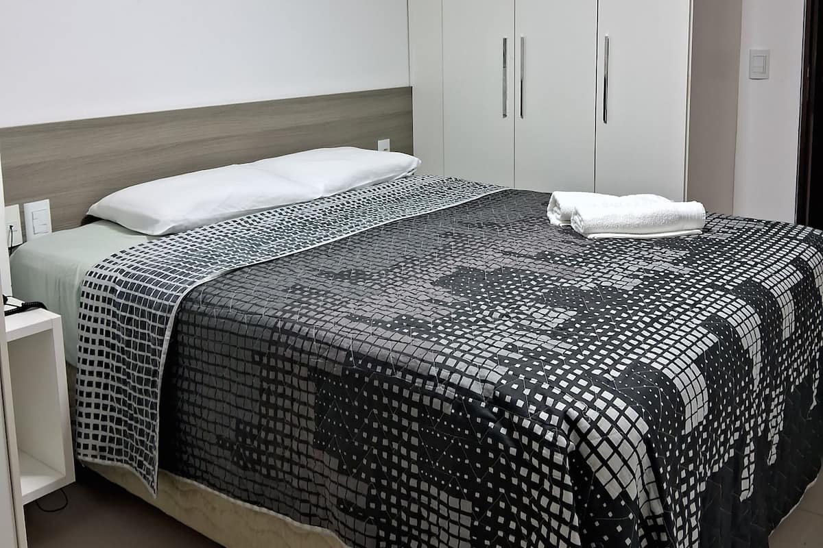 Apartamento | Ferros/tábuas de passar roupa, Wi-Fi de cortesia