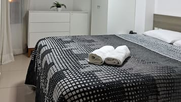 Tabla de planchar con plancha y wifi gratis