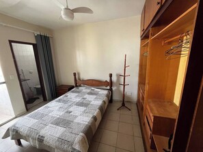 4 Schlafzimmer, Bügeleisen/Bügelbrett, WLAN, Bettwäsche