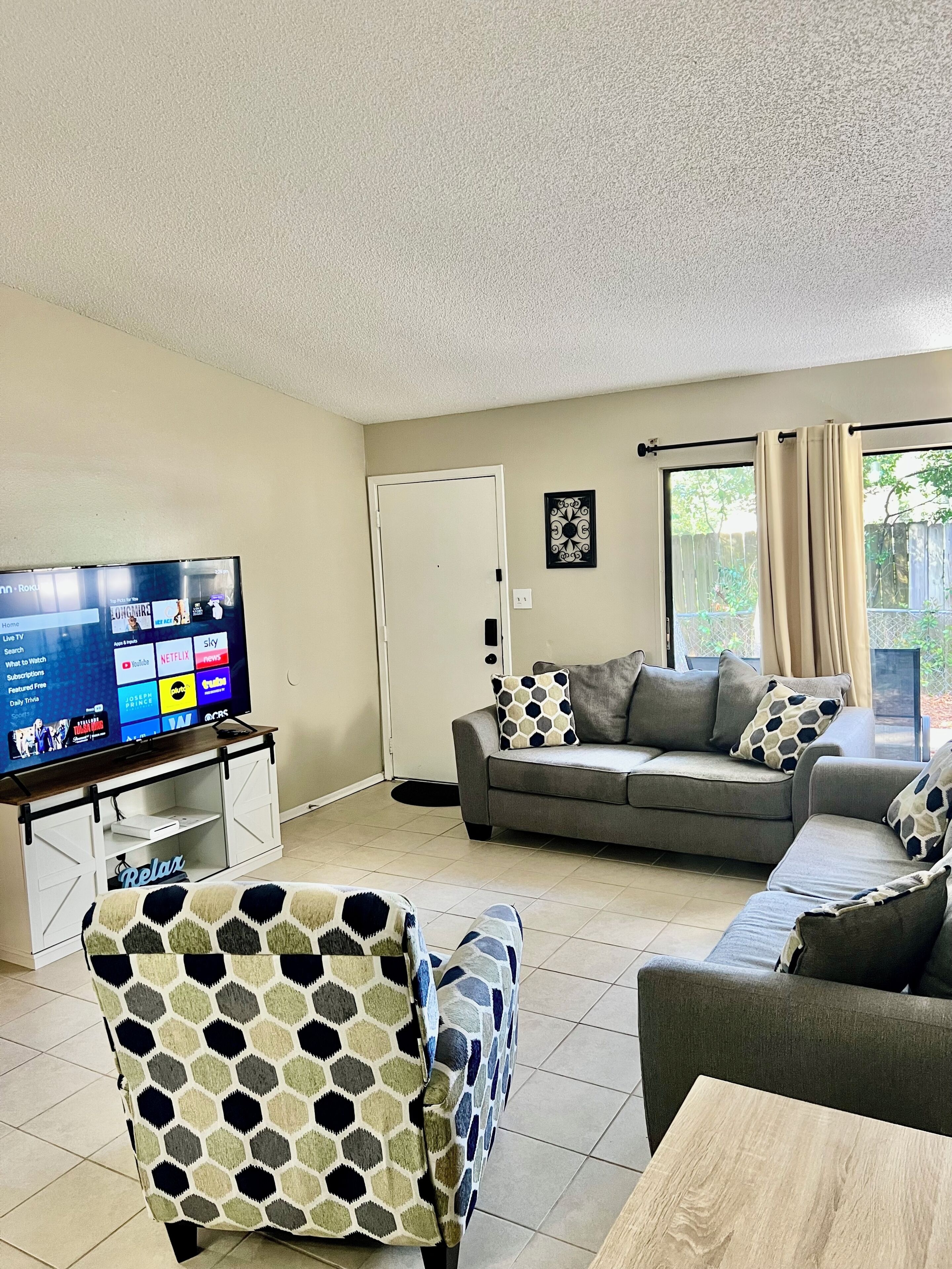 TV connectée, jeux vidéo, vidéothèque