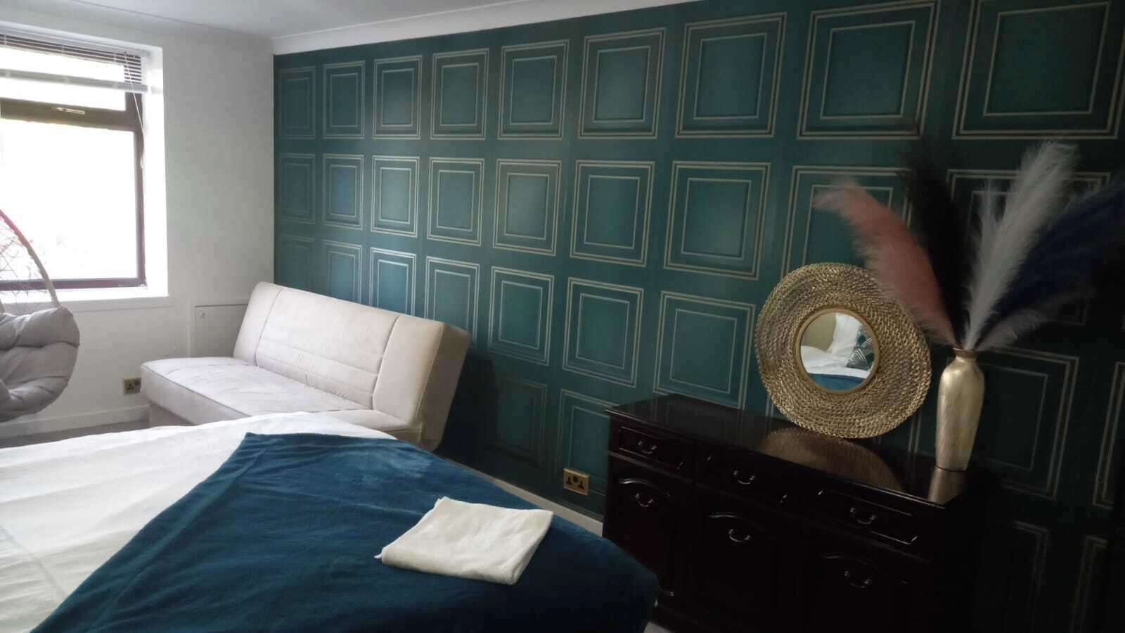 3 bedrooms, WiFi, bed sheets