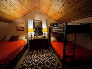 2 bedrooms, desk, iron/ironing board, travel crib
