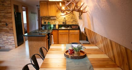 Spacious & Family-Friendly Cabin Getaway