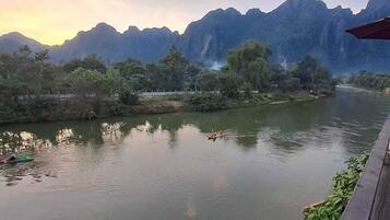 Khuôn viên nơi lưu trú