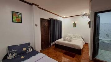 Triple Room, Balcony, Mountain View