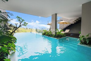 Outdoor pool, sun loungers