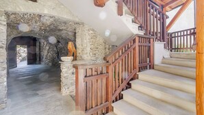 Interior - Relax In Pineta Beaulard, Oulx, Italy (Oulx)