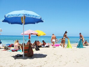 Beach - Terrace Suite: Your Fantastic Holiday in a Quaint Village with Mountain View! (Casteldaccia)
