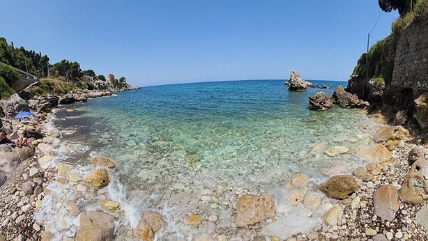 Strand