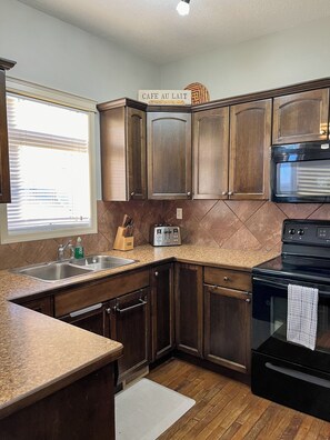 Microwave, oven, stovetop, dishwasher