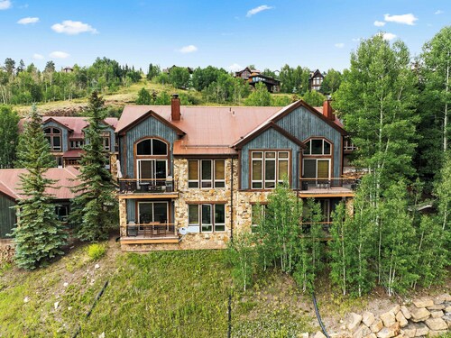 Upscale Ski-In/Out Condo | 40’ to Chondola Lift!