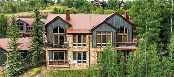 Upscale Ski-In/Out Condo | 40’ to Chondola Lift!