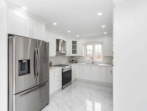 Microwave, oven, stovetop, dishwasher