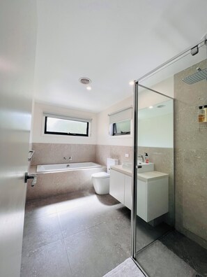 Shower, hair dryer, towels, soap