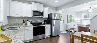 Clemson Weekend Rental- very close to campus, 4 Bedroom 3 Bathroom