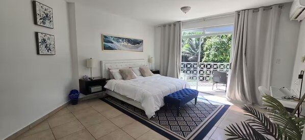 5 bedrooms, desk, iron/ironing board, free WiFi