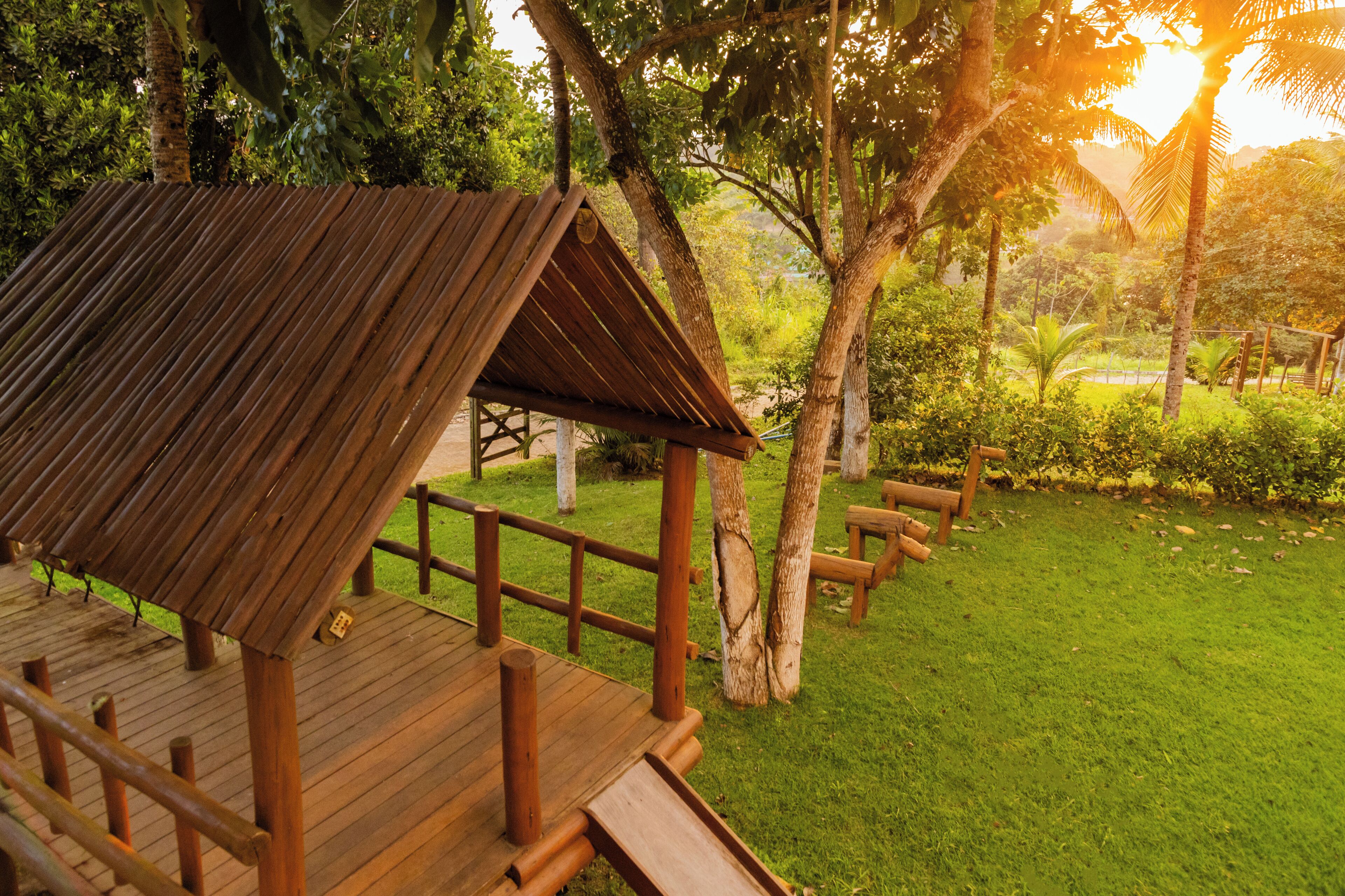 المنشأة من الخارج