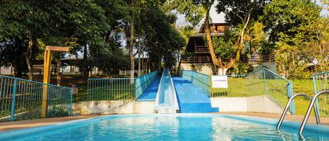 2 outdoor pools, open 9:00 AM to 6:00 PM, pool umbrellas, sun loungers