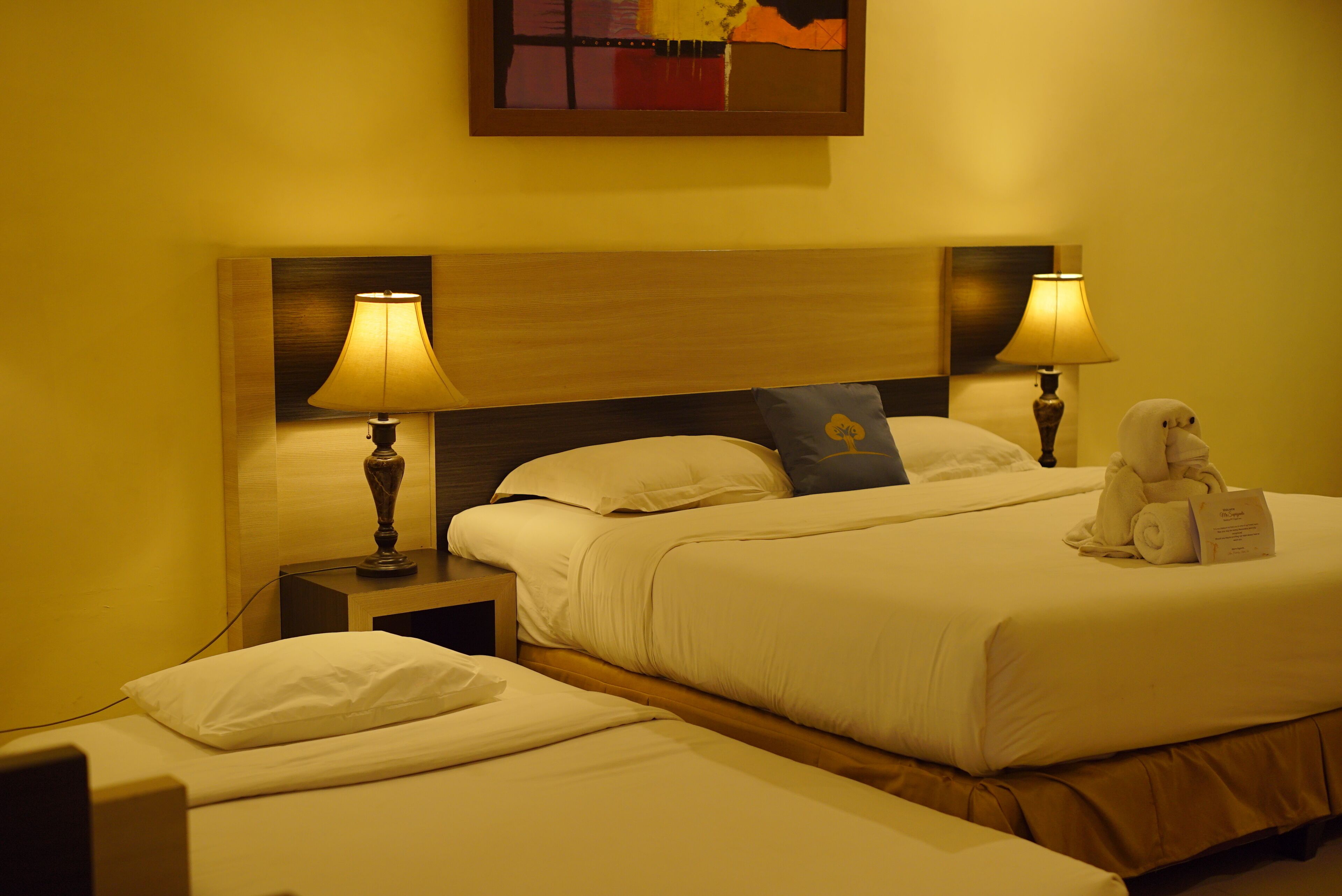 Habitació doble familiar | Escriptori i wifi gratuïta 