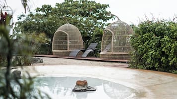 Outdoor pool, free pool cabanas