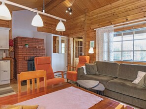 Unclassified image, 2 of 24, button - Hiekkaranta by Interhome (Pertunmaa)