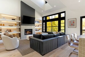 Imagen sin descripción, 3 de 50, botón