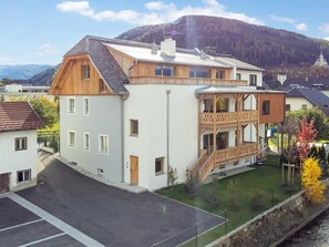 Exterior - Very exclusive garden apartment with sauna (Tamsweg)