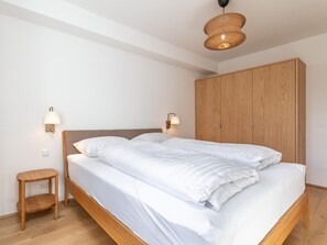 3 chambres, accès à Internet