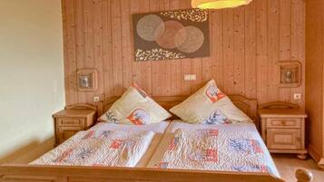 1 Schlafzimmer, Bügeleisen/Bügelbrett, Internetzugang